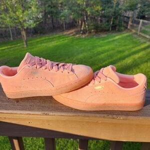 Puma Suede Classic Salmon Pink Sneaker Shoe Womens Sz 5/Big Kid Youth Sz 3